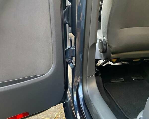 Серый Фольксваген Гольф Плюс, объемом двигателя 1.6 л и пробегом 197 тыс. км за 6300 $, фото 40 на Automoto.ua