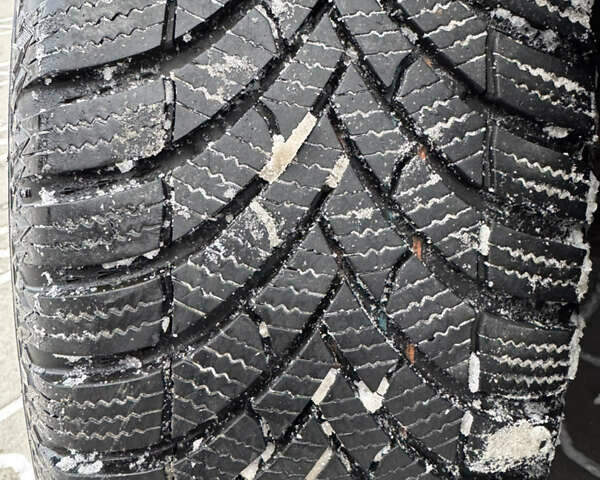 Серый Фольксваген Гольф Плюс, объемом двигателя 1.6 л и пробегом 192 тыс. км за 6200 $, фото 68 на Automoto.ua