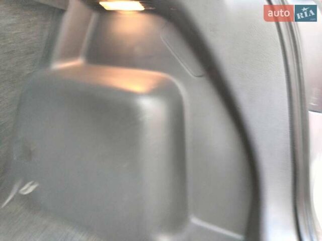 Серый Фольксваген Гольф Плюс, объемом двигателя 1.6 л и пробегом 106 тыс. км за 7300 $, фото 80 на Automoto.ua