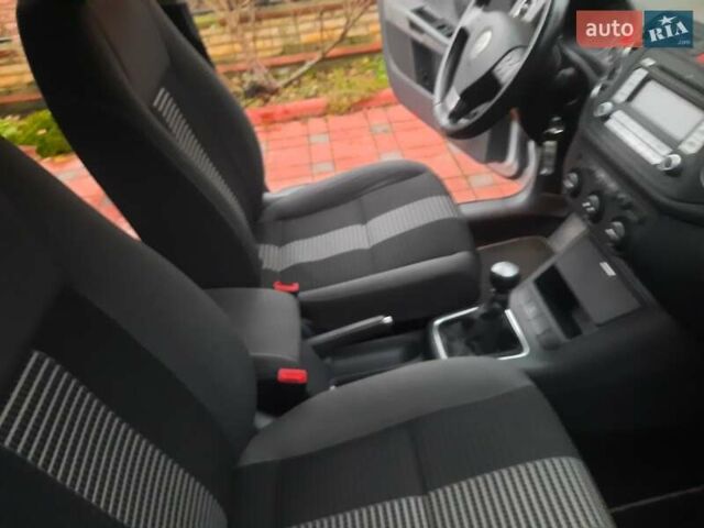 Серый Фольксваген Гольф Плюс, объемом двигателя 1.6 л и пробегом 112 тыс. км за 7300 $, фото 29 на Automoto.ua