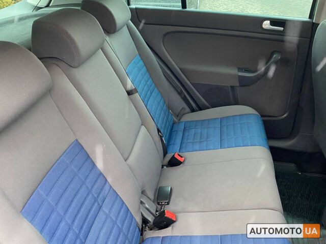 Серый Фольксваген Гольф Плюс, объемом двигателя 1.4 л и пробегом 227 тыс. км за 6300 $, фото 26 на Automoto.ua