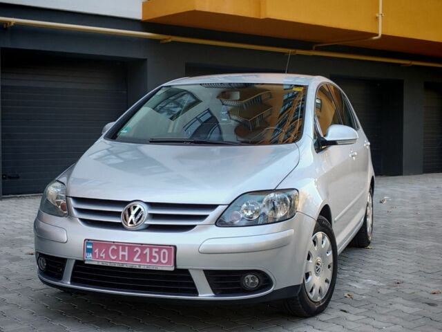 Серый Фольксваген Гольф Плюс, объемом двигателя 1.6 л и пробегом 181 тыс. км за 5499 $, фото 13 на Automoto.ua