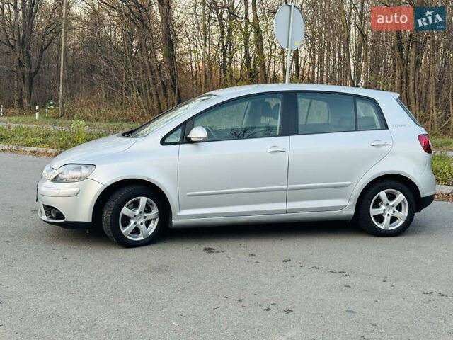Серый Фольксваген Гольф Плюс, объемом двигателя 1.6 л и пробегом 180 тыс. км за 5699 $, фото 12 на Automoto.ua