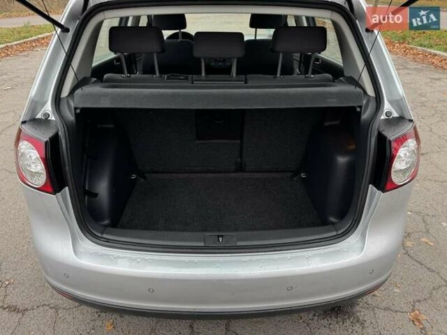 Сірий Фольксваген Golf Plus, об'ємом двигуна 1.4 л та пробігом 226 тис. км за 5900 $, фото 9 на Automoto.ua