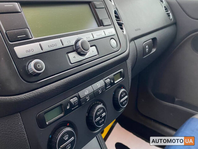 Серый Фольксваген Гольф Плюс, объемом двигателя 1.4 л и пробегом 227 тыс. км за 6300 $, фото 17 на Automoto.ua