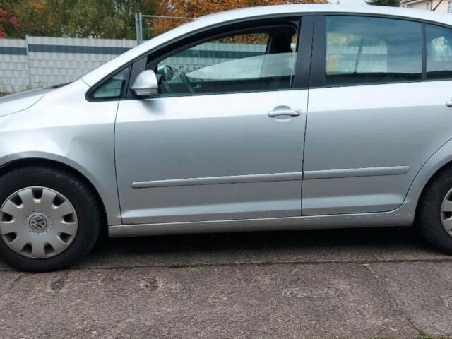 Фольксваген Гольф Плюс 2007 в Луцке на Automoto.ua Серый Фольксваген Гольф Плюс, объемом двигателя 1.4 л и пробегом 196 тыс. км за 5250 $, фото 3 на Automoto.ua