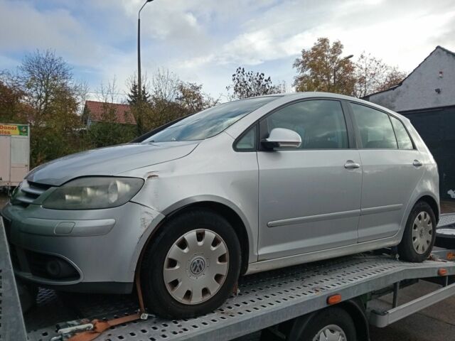 Фольксваген Гольф Плюс 2007 в Луцке на Automoto.ua Серый Фольксваген Гольф Плюс, объемом двигателя 1.4 л и пробегом 196 тыс. км за 5250 $, фото 11 на Automoto.ua