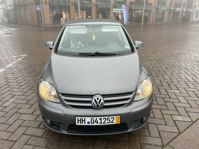 Серый Фольксваген Гольф Плюс, объемом двигателя 1.4 л и пробегом 203 тыс. км за 4950 $, фото 4 на Automoto.ua