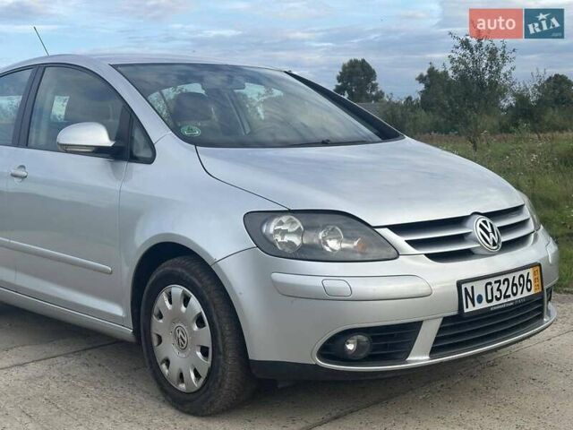 Сірий Фольксваген Golf Plus, об'ємом двигуна 0 л та пробігом 190 тис. км за 6450 $, фото 9 на Automoto.ua