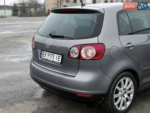 Сірий Фольксваген Golf Plus, об'ємом двигуна 1.39 л та пробігом 266 тис. км за 7150 $, фото 3 на Automoto.ua