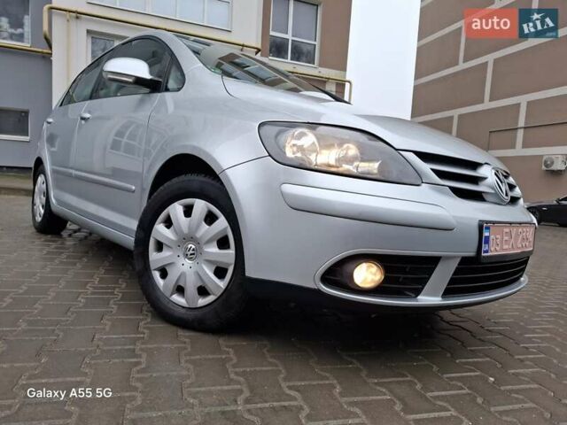 Сірий Фольксваген Golf Plus, об'ємом двигуна 1.41 л та пробігом 224 тис. км за 5850 $, фото 23 на Automoto.ua