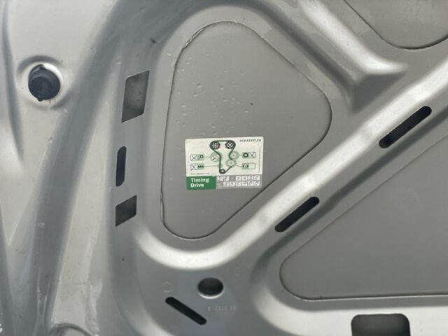 Серый Фольксваген Гольф Плюс, объемом двигателя 1.6 л и пробегом 240 тыс. км за 6900 $, фото 8 на Automoto.ua