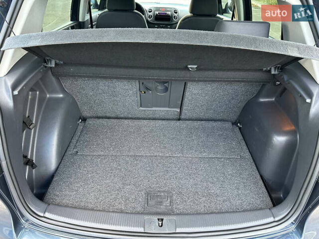 Фольксваген Гольф Плюс 2007 в Днепре (Днепропетровске) на Automoto.ua Серый Фольксваген Гольф Плюс, объемом двигателя 1.6 л и пробегом 233 тыс. км за 7299 $, фото 34 на Automoto.ua