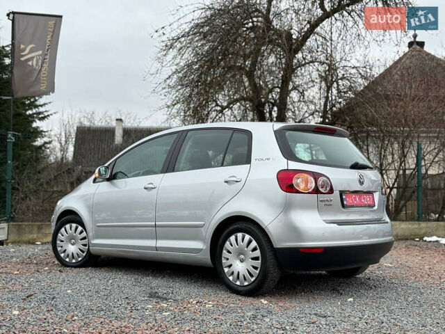 Серый Фольксваген Гольф Плюс, объемом двигателя 1.6 л и пробегом 220 тыс. км за 6190 $, фото 29 на Automoto.ua