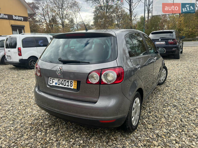 Серый Фольксваген Гольф Плюс, объемом двигателя 1.6 л и пробегом 220 тыс. км за 6599 $, фото 5 на Automoto.ua