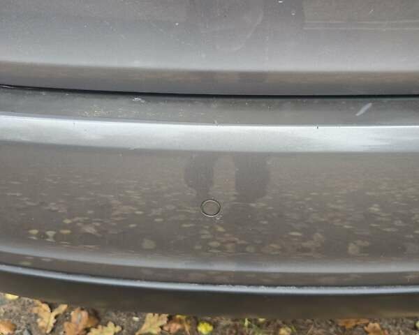 Фольксваген Гольф Плюс 2007 в Луцке на Automoto.ua Серый Фольксваген Гольф Плюс, объемом двигателя 1.6 л и пробегом 226 тыс. км за 6000 $, фото 3 на Automoto.ua