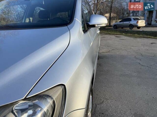 Серый Фольксваген Гольф Плюс, объемом двигателя 1.6 л и пробегом 158 тыс. км за 6700 $, фото 4 на Automoto.ua