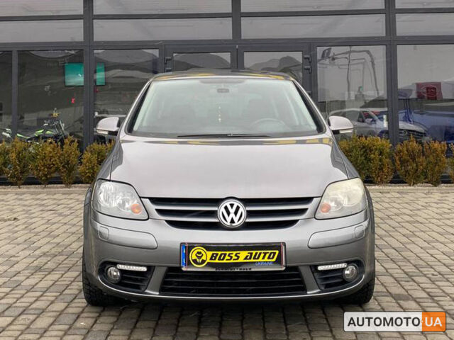 Серый Фольксваген Гольф Плюс, объемом двигателя 1.4 л и пробегом 227 тыс. км за 6300 $, фото 1 на Automoto.ua