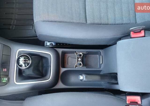 Серый Фольксваген Гольф Плюс, объемом двигателя 1.6 л и пробегом 233 тыс. км за 6199 $, фото 19 на Automoto.ua