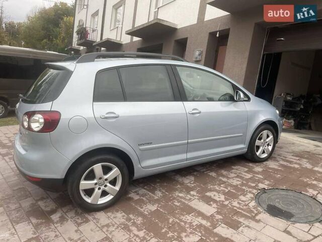 Серый Фольксваген Гольф Плюс, объемом двигателя 1.6 л и пробегом 198 тыс. км за 6900 $, фото 8 на Automoto.ua