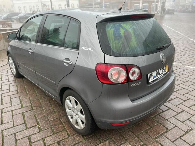 Серый Фольксваген Гольф Плюс, объемом двигателя 1.4 л и пробегом 203 тыс. км за 4950 $, фото 3 на Automoto.ua
