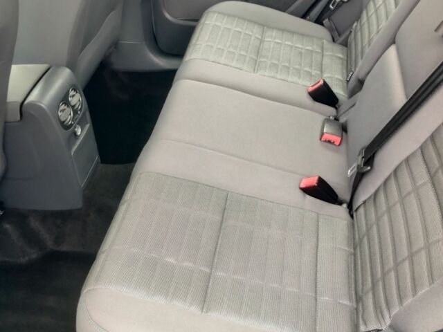 Сірий Фольксваген Golf Plus, об'ємом двигуна 1.6 л та пробігом 183 тис. км за 6600 $, фото 23 на Automoto.ua