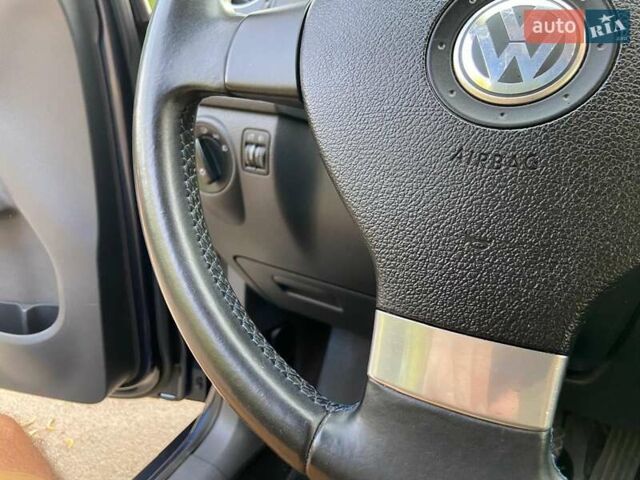 Серый Фольксваген Гольф Плюс, объемом двигателя 1.6 л и пробегом 197 тыс. км за 6300 $, фото 23 на Automoto.ua