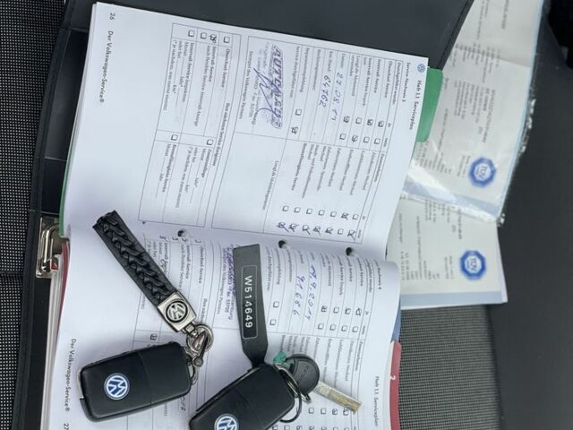 Серый Фольксваген Гольф Плюс, объемом двигателя 1.6 л и пробегом 240 тыс. км за 6900 $, фото 7 на Automoto.ua