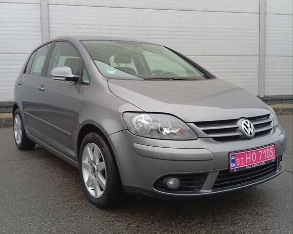Сірий Фольксваген Golf Plus, об'ємом двигуна 1.4 л та пробігом 186 тис. км за 5899 $, фото 6 на Automoto.ua