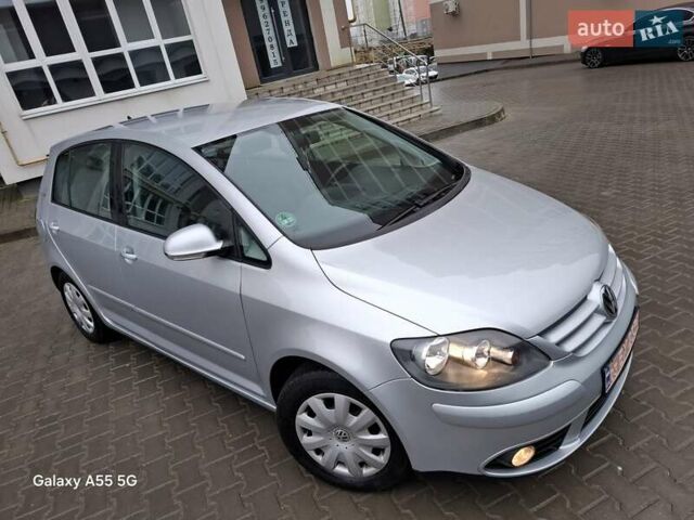 Сірий Фольксваген Golf Plus, об'ємом двигуна 1.41 л та пробігом 224 тис. км за 5850 $, фото 10 на Automoto.ua