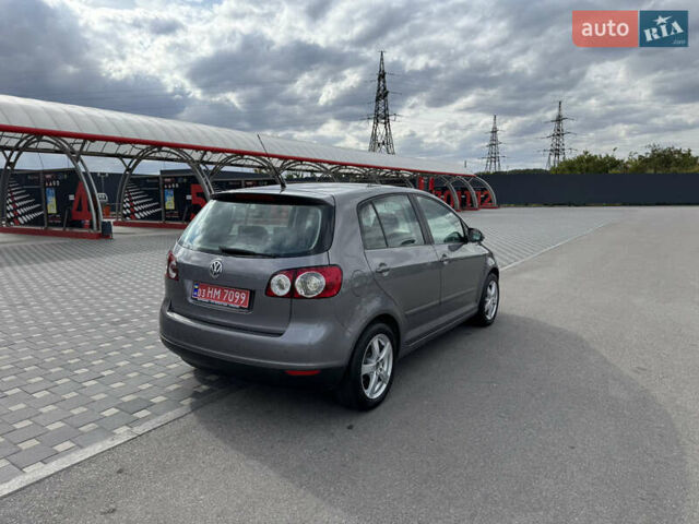 Фольксваген Гольф Плюс 2007 в Полтаве на Automoto.ua Серый Фольксваген Гольф Плюс, объемом двигателя 1.6 л и пробегом 249 тыс. км за 7400 $, фото 6 на Automoto.ua
