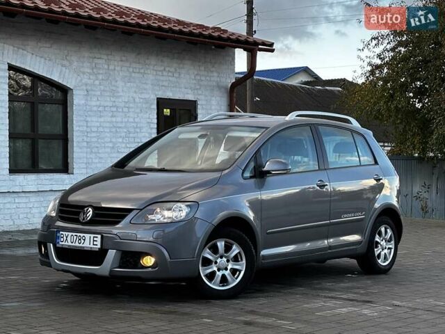 Серый Фольксваген Гольф Плюс, объемом двигателя 1.6 л и пробегом 223 тыс. км за 7499 $, фото 27 на Automoto.ua