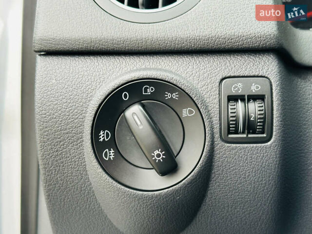 Серый Фольксваген Гольф Плюс, объемом двигателя 1.6 л и пробегом 183 тыс. км за 7200 $, фото 31 на Automoto.ua