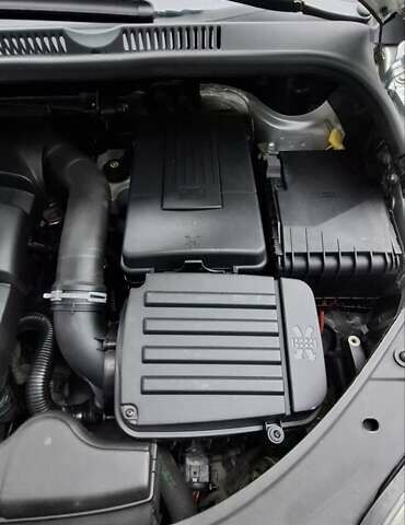 Серый Фольксваген Гольф Плюс, объемом двигателя 1.6 л и пробегом 191 тыс. км за 6900 $, фото 61 на Automoto.ua