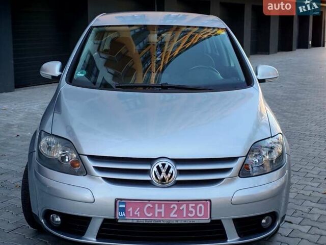 Серый Фольксваген Гольф Плюс, объемом двигателя 1.6 л и пробегом 181 тыс. км за 5599 $, фото 8 на Automoto.ua