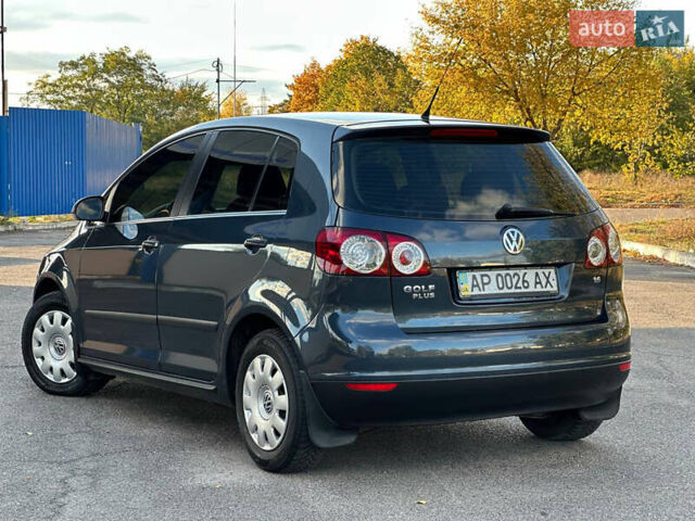 Фольксваген Гольф Плюс 2007 в Днепре (Днепропетровске) на Automoto.ua Серый Фольксваген Гольф Плюс, объемом двигателя 1.6 л и пробегом 233 тыс. км за 7299 $, фото 9 на Automoto.ua