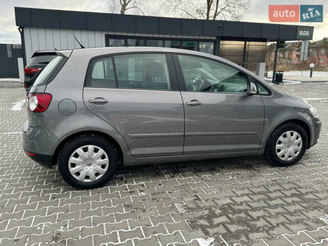 Серый Фольксваген Гольф Плюс, объемом двигателя 1.6 л и пробегом 192 тыс. км за 6200 $, фото 22 на Automoto.ua
