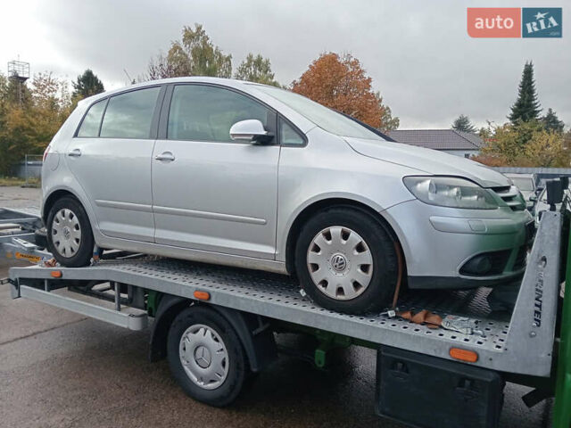 Серый Фольксваген Гольф Плюс, объемом двигателя 1.4 л и пробегом 196 тыс. км за 5250 $, фото 19 на Automoto.ua