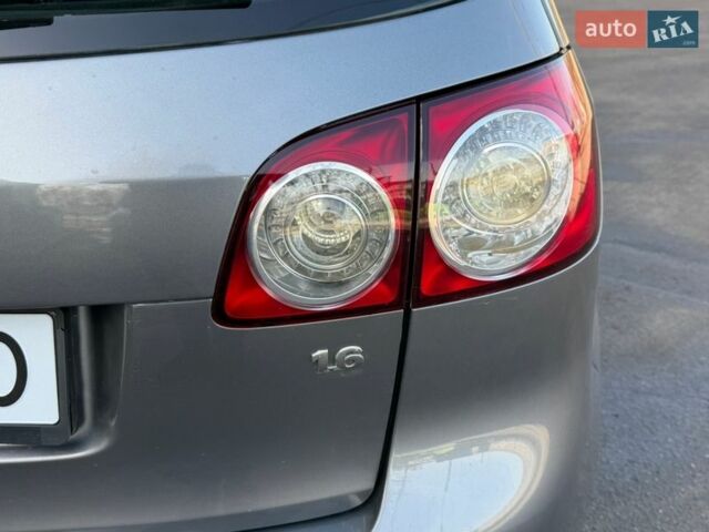 Сірий Фольксваген Golf Plus, об'ємом двигуна 1.6 л та пробігом 223 тис. км за 6499 $, фото 22 на Automoto.ua