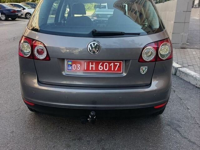 Сірий Фольксваген Golf Plus, об'ємом двигуна 1.6 л та пробігом 199 тис. км за 7300 $, фото 10 на Automoto.ua
