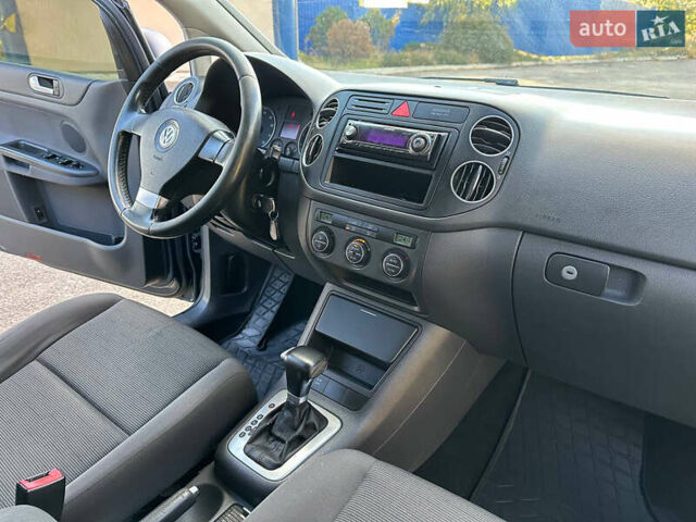 Фольксваген Гольф Плюс 2007 в Днепре (Днепропетровске) на Automoto.ua Серый Фольксваген Гольф Плюс, объемом двигателя 1.6 л и пробегом 233 тыс. км за 7299 $, фото 25 на Automoto.ua