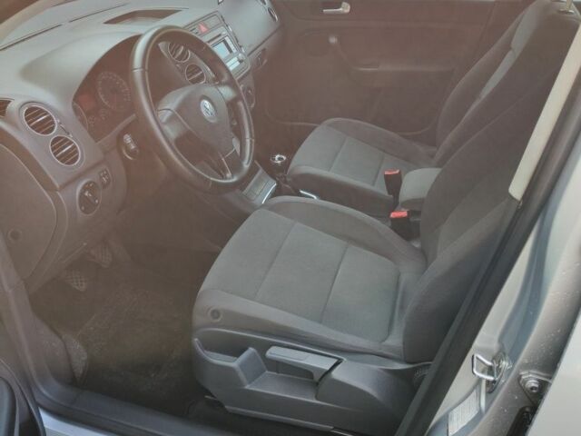 Сірий Фольксваген Golf Plus, об'ємом двигуна 1.6 л та пробігом 209 тис. км за 5527 $, фото 15 на Automoto.ua