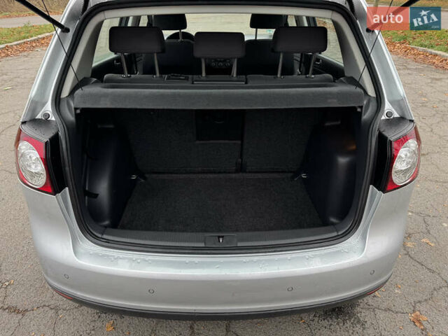 Сірий Фольксваген Golf Plus, об'ємом двигуна 1.4 л та пробігом 225 тис. км за 5300 $, фото 31 на Automoto.ua