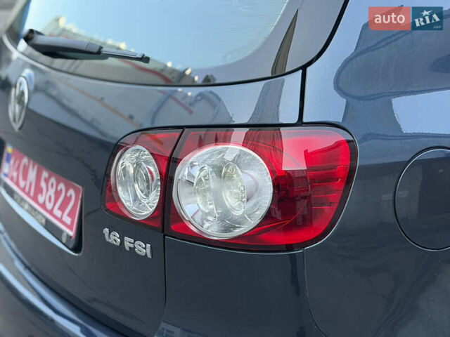 Сірий Фольксваген Golf Plus, об'ємом двигуна 1.6 л та пробігом 197 тис. км за 7999 $, фото 22 на Automoto.ua