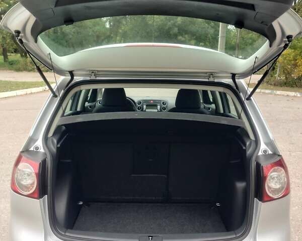 Сірий Фольксваген Golf Plus, об'ємом двигуна 1.6 л та пробігом 183 тис. км за 6600 $, фото 11 на Automoto.ua