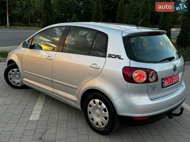 Сірий Фольксваген Golf Plus, об'ємом двигуна 1.6 л та пробігом 226 тис. км за 5500 $, фото 20 на Automoto.ua
