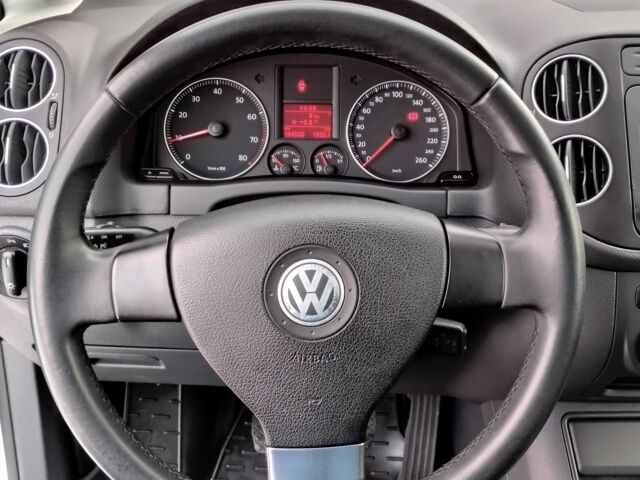 Серый Фольксваген Гольф Плюс, объемом двигателя 1.6 л и пробегом 184 тыс. км за 6650 $, фото 16 на Automoto.ua