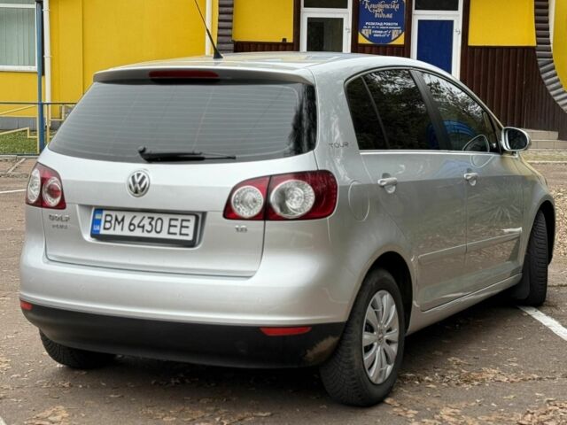Серый Фольксваген Гольф Плюс, объемом двигателя 1.6 л и пробегом 247 тыс. км за 6200 $, фото 2 на Automoto.ua
