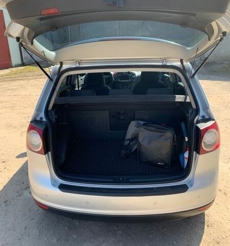 Серый Фольксваген Гольф Плюс, объемом двигателя 1.9 л и пробегом 270 тыс. км за 6700 $, фото 4 на Automoto.ua