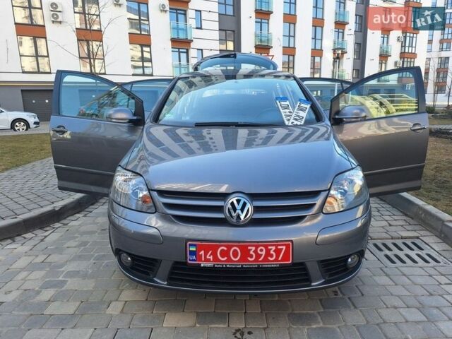 Сірий Фольксваген Golf Plus, об'ємом двигуна 1.6 л та пробігом 153 тис. км за 7350 $, фото 15 на Automoto.ua